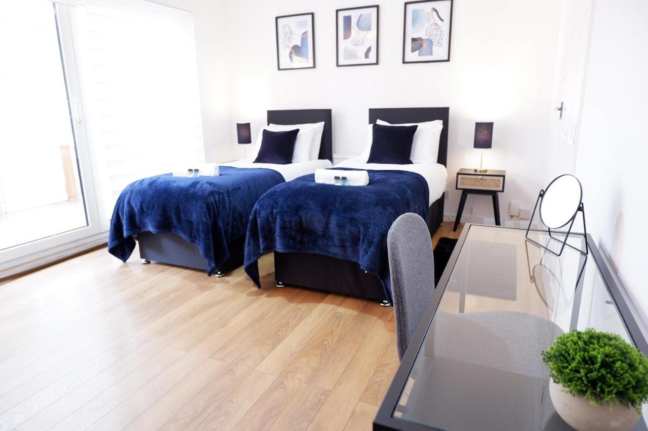 Comfortable And Cozy 4-Bedroom House Near The Hospital Cambridge Exterior foto